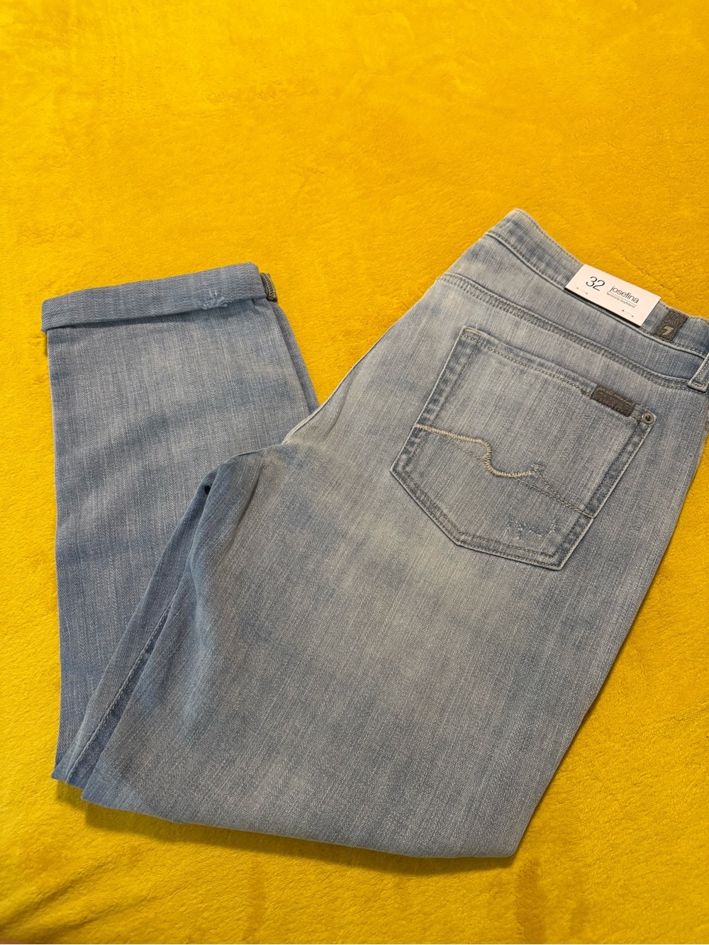 Light Blue Women’s Jeans with Back Pocket Detail